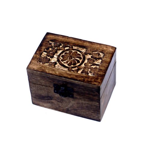 Mango Wood Hand Carved Aromatherapy Essential Oil Box - Floral Design for 6 Bottles