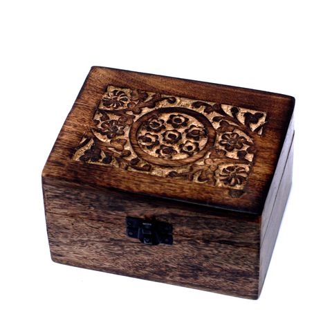 Mango Wood Hand Carved Aromatherapy Essential Oil Box - Floral Design for 12 Bottles