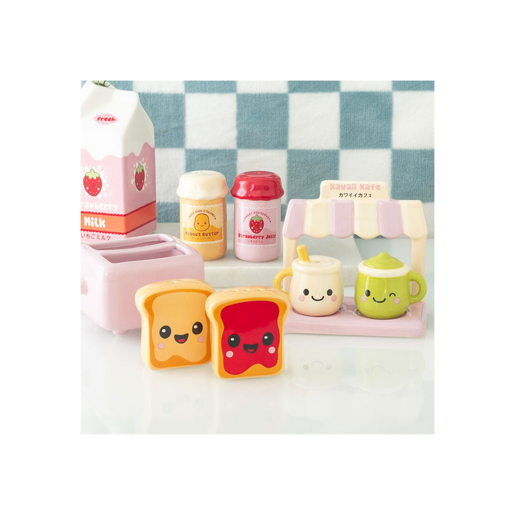 Peanut Butter and Jelly Jar Salt and Pepper Shakers